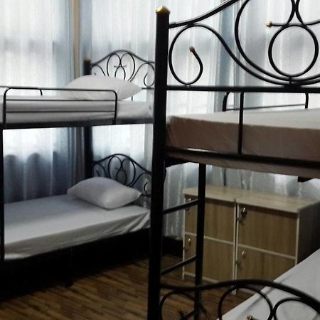 Rose Guest House Чіангмай Екстер'єр фото