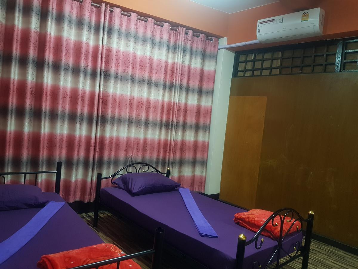 Rose Guest House Чіангмай Екстер'єр фото